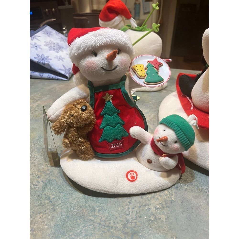 2015 Hallmark Time for Cookies Christmas Jingle Pal Singing Snowman